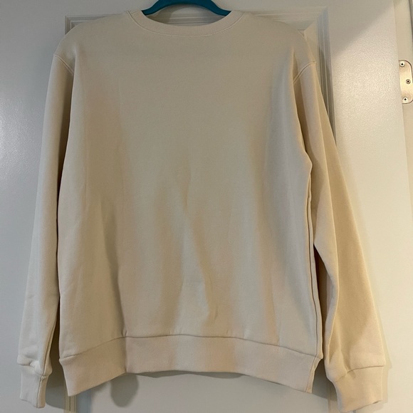 The north face crewneck sweatshirt 💚❤️🗻 - Picture 2 of 3